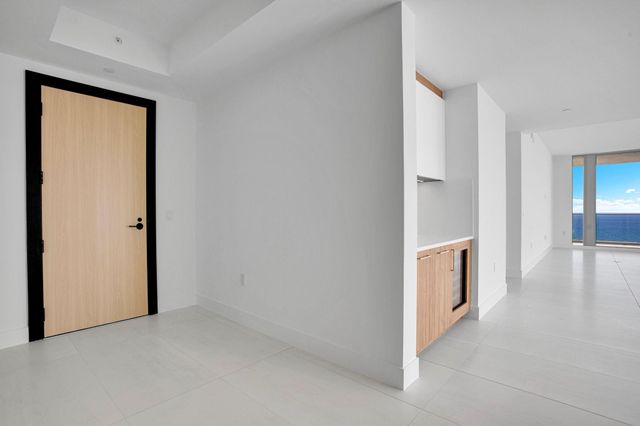 151 N Seabreeze Blv E-2501, Fort Lauderdale, FL 33304