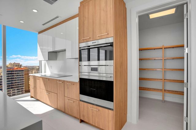 151 N Seabreeze Blv E-2501, Fort Lauderdale, FL 33304