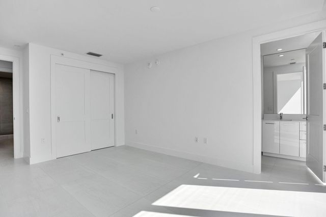 151 N Seabreeze Blv E-2501, Fort Lauderdale, FL 33304