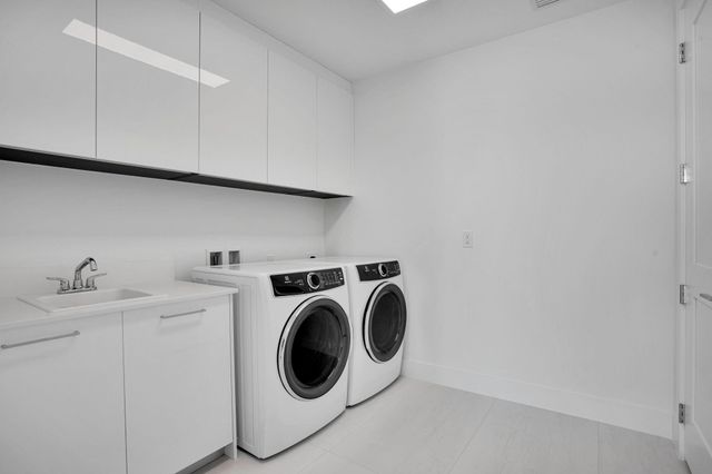 151 N Seabreeze Blv E-2501, Fort Lauderdale, FL 33304