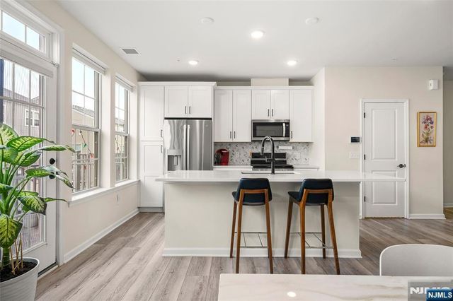 57 Leahy Drive, Wood Ridge, NJ 07075