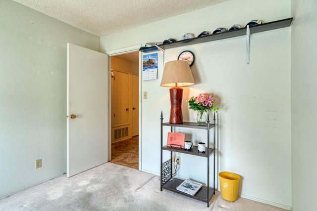 1725 Geraldine Place SE, Rio Rancho, NM 87124