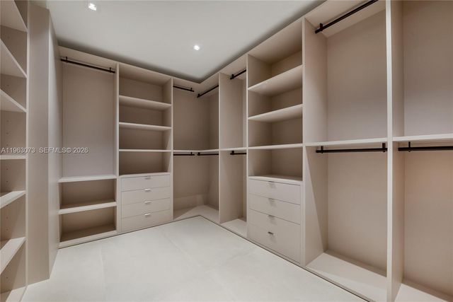 515 Valencia Ave 703, Coral Gables, FL 33134