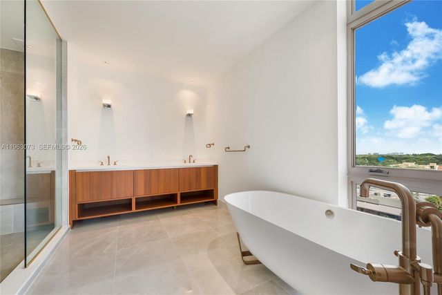 515 Valencia Ave 703, Coral Gables, FL 33134