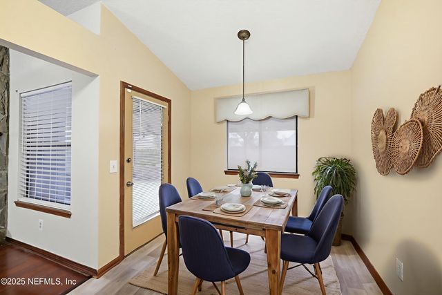 8548 CROSS TIMBERS Drive W, Jacksonville, FL 32244