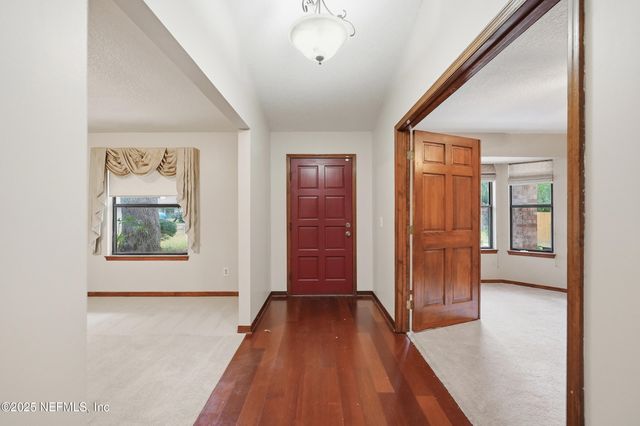 8548 CROSS TIMBERS Drive W, Jacksonville, FL 32244