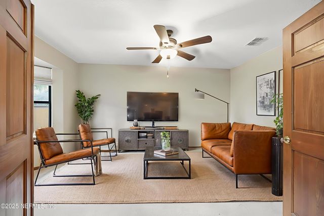 8548 CROSS TIMBERS Drive W, Jacksonville, FL 32244