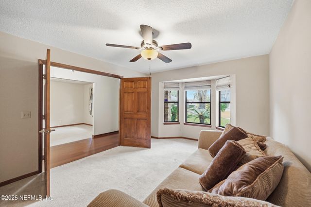 8548 CROSS TIMBERS Drive W, Jacksonville, FL 32244