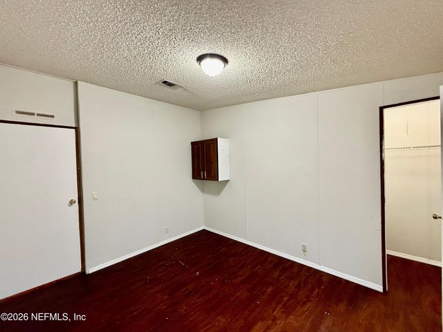 2262 CHAFFEE Road S, Jacksonville, FL 32221