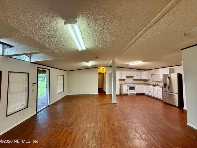 2262 CHAFFEE Road S, Jacksonville, FL 32221