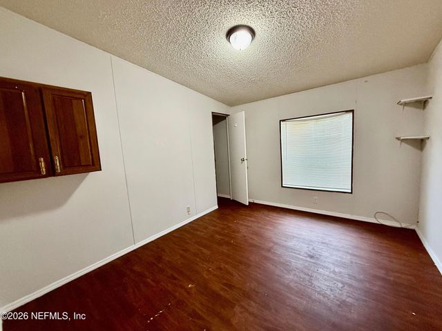 2262 CHAFFEE Road S, Jacksonville, FL 32221