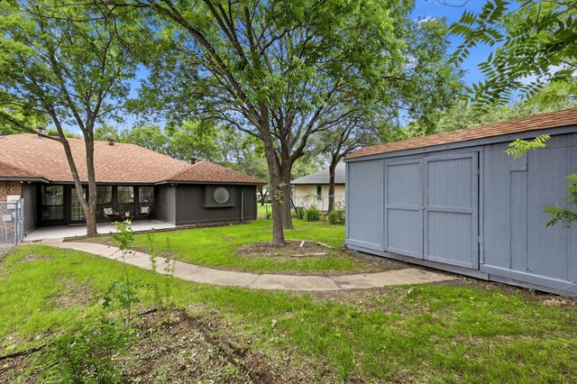 435 Northwood Trail, Cedar Hill, TX 75104