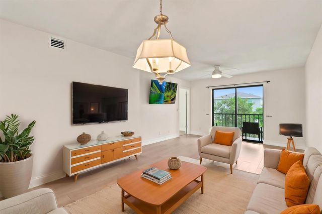 7209 Golf Colony Court, Lake Worth, FL 33467