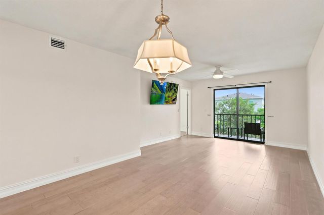 7209 Golf Colony Court, Lake Worth, FL 33467