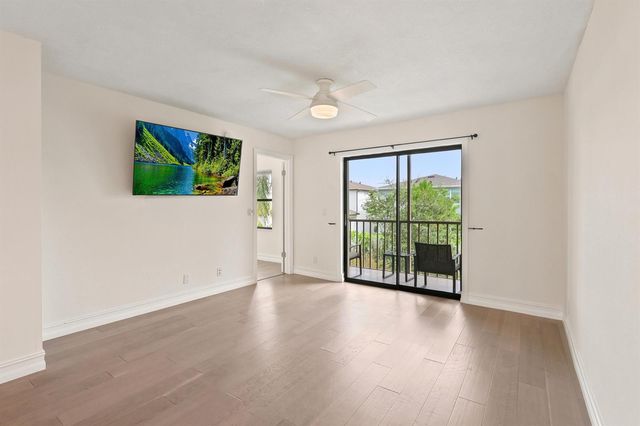 7209 Golf Colony Court, Lake Worth, FL 33467