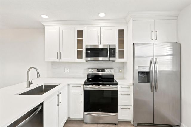 7209 Golf Colony Court, Lake Worth, FL 33467
