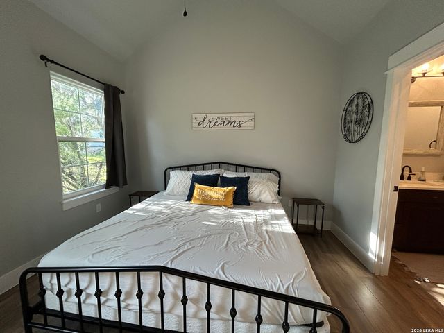 968 Marlys Ave, Canyon Lake, TX 78133