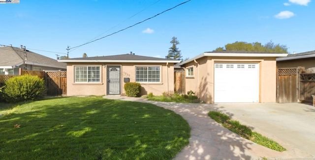 1320 Ventura Ave, Livermore, CA 94551