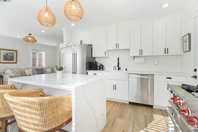 1320 Ventura Ave, Livermore, CA 94551