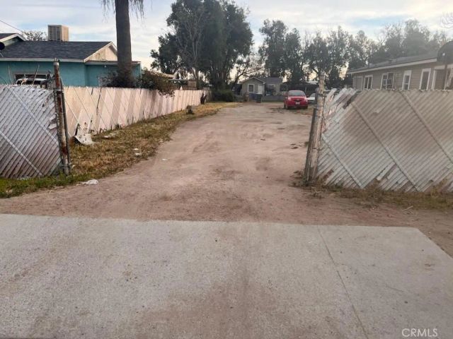 2117 Kentucky Street, Bakersfield, CA 93305