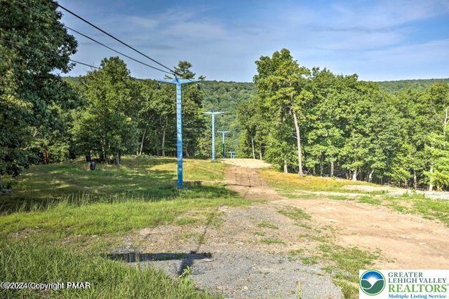 6271 Decker Road, Pike, PA 18324