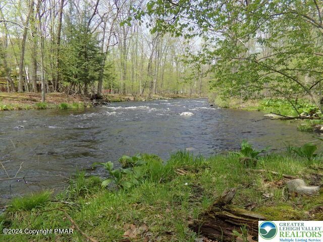 6271 Decker Road, Pike, PA 18324