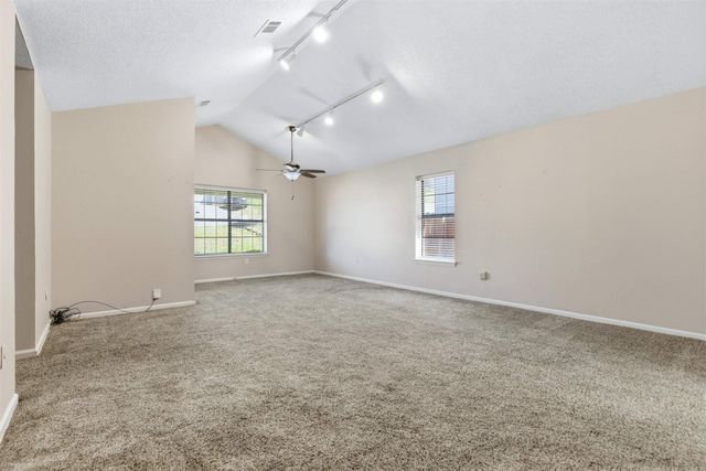 506 Parkway Place Drive, Little Rock, AR 72211