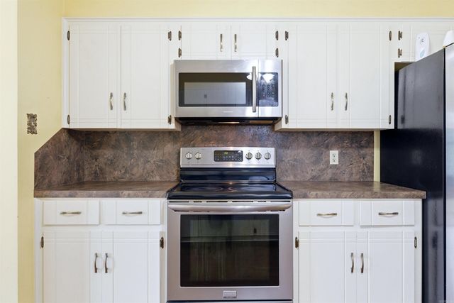 506 Parkway Place Drive, Little Rock, AR 72211