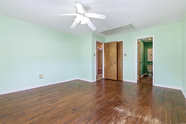 506 Parkway Place Drive, Little Rock, AR 72211