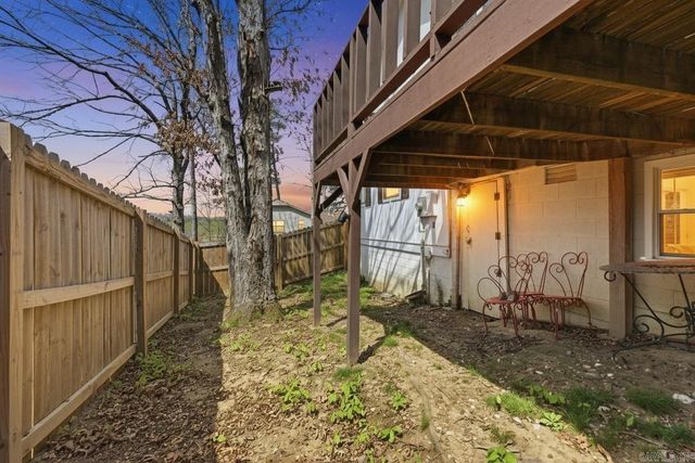 506 Parkway Place Drive, Little Rock, AR 72211