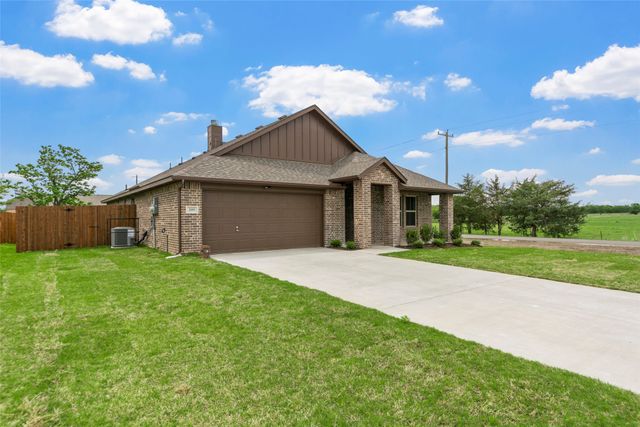 200 PENNINGTON Road, Josephine, TX 75173