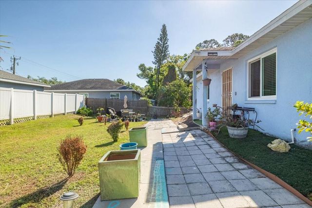 5105 15TH STREET COURT E, Bradenton, FL 34208