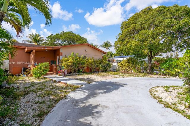 1320 NE 135th St, North Miami, FL 33161