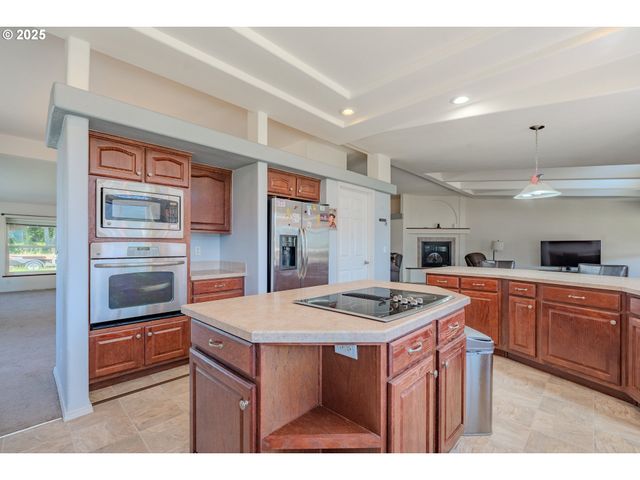 271 OLD AIRPORT Rd, Carson, WA 98610