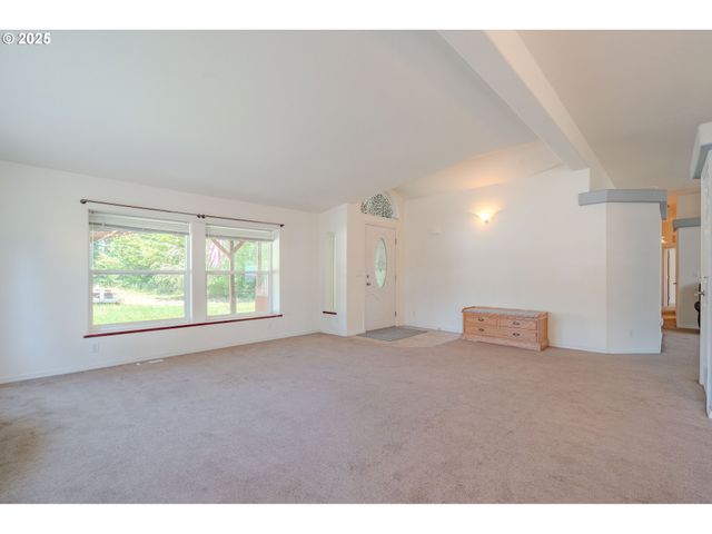 271 OLD AIRPORT Rd, Carson, WA 98610