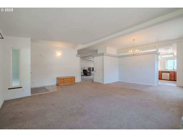 271 OLD AIRPORT Rd, Carson, WA 98610