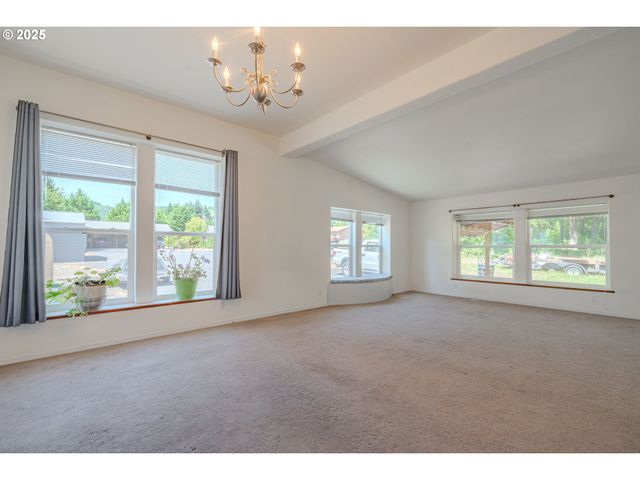 271 OLD AIRPORT Rd, Carson, WA 98610