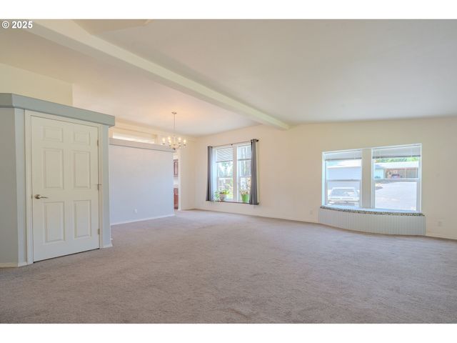 271 OLD AIRPORT Rd, Carson, WA 98610