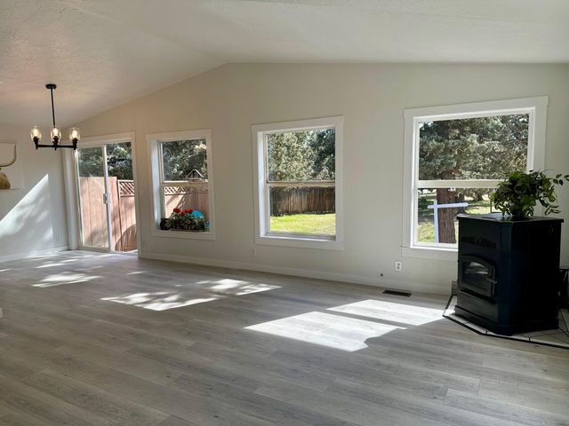 9065 SW Panorama Road, Terrebonne, OR 97760