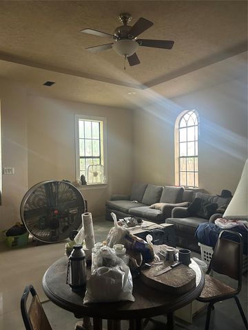 1780 County Rd 3479a, Cleveland, TX 77327