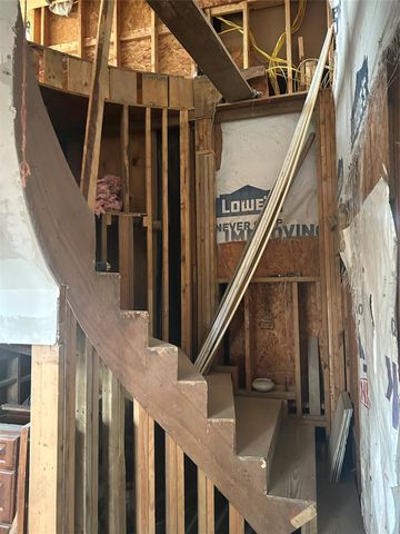 1780 County Rd 3479a, Cleveland, TX 77327