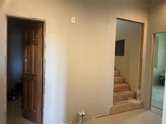 1780 County Rd 3479a, Cleveland, TX 77327