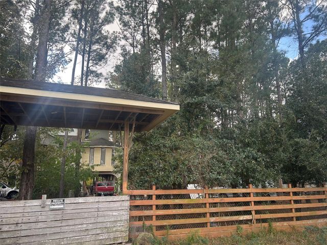 1780 County Rd 3479a, Cleveland, TX 77327