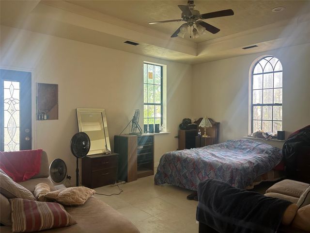 1780 County Rd 3479a, Cleveland, TX 77327