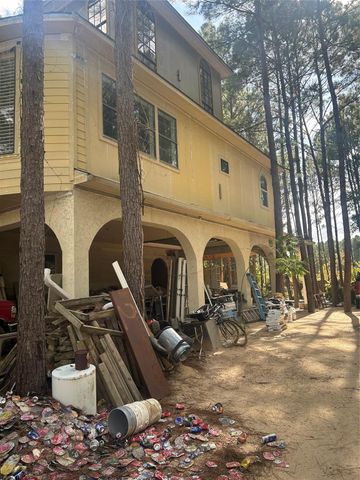 1780 County Rd 3479a, Cleveland, TX 77327