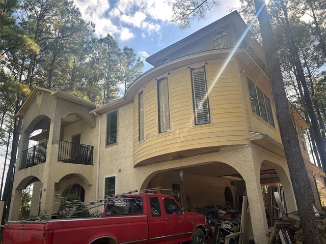 1780 County Rd 3479a, Cleveland, TX 77327