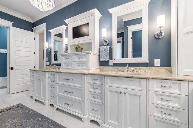 3940 Plantation Cove Court, Milton, FL 32583