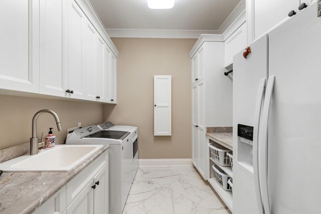 3940 Plantation Cove Court, Milton, FL 32583