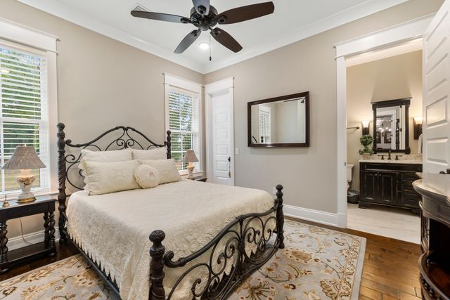 3940 Plantation Cove Court, Milton, FL 32583