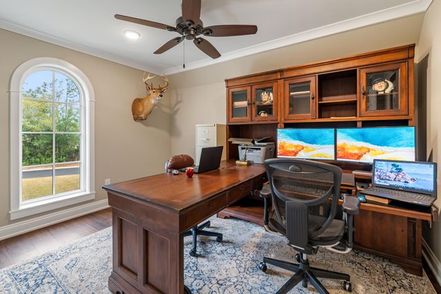 3940 Plantation Cove Court, Milton, FL 32583